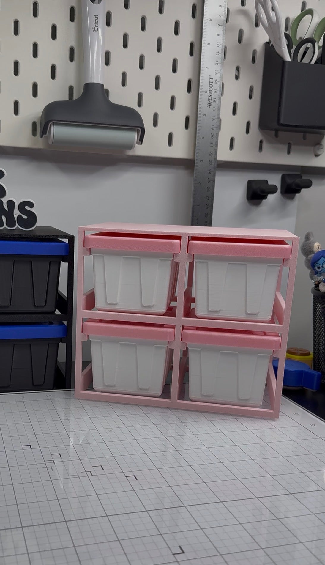 Mini Totes and rack organizer