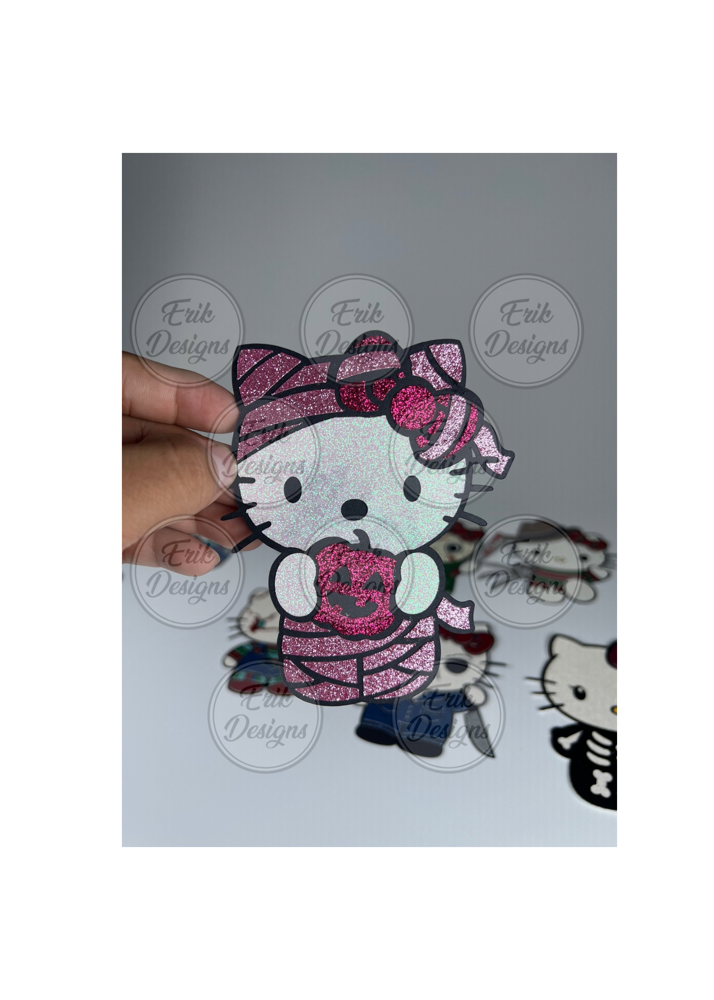 HK Mummy Topper