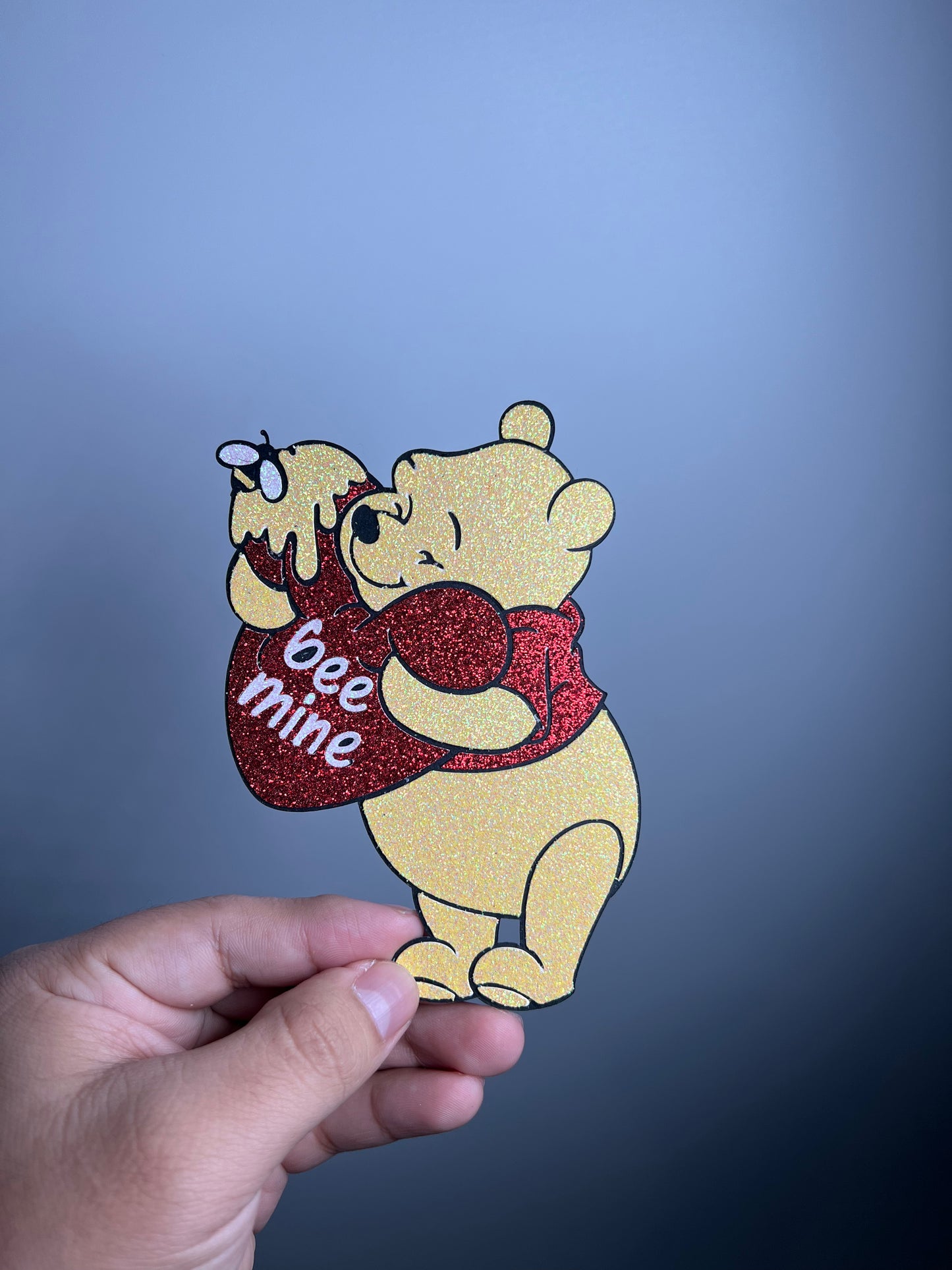 Pooh heart glitter topper
