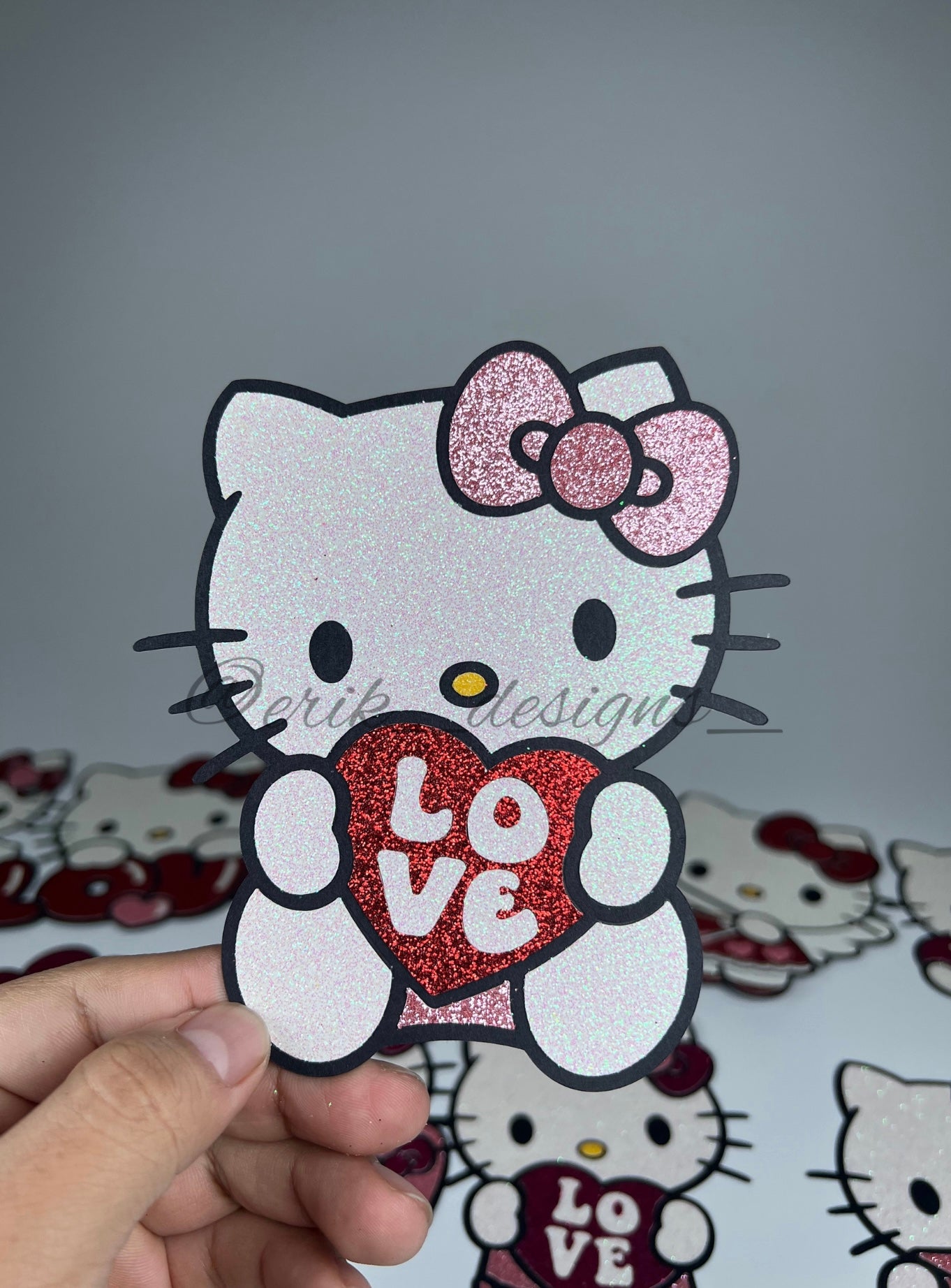 Hk love heart Glitter Topper