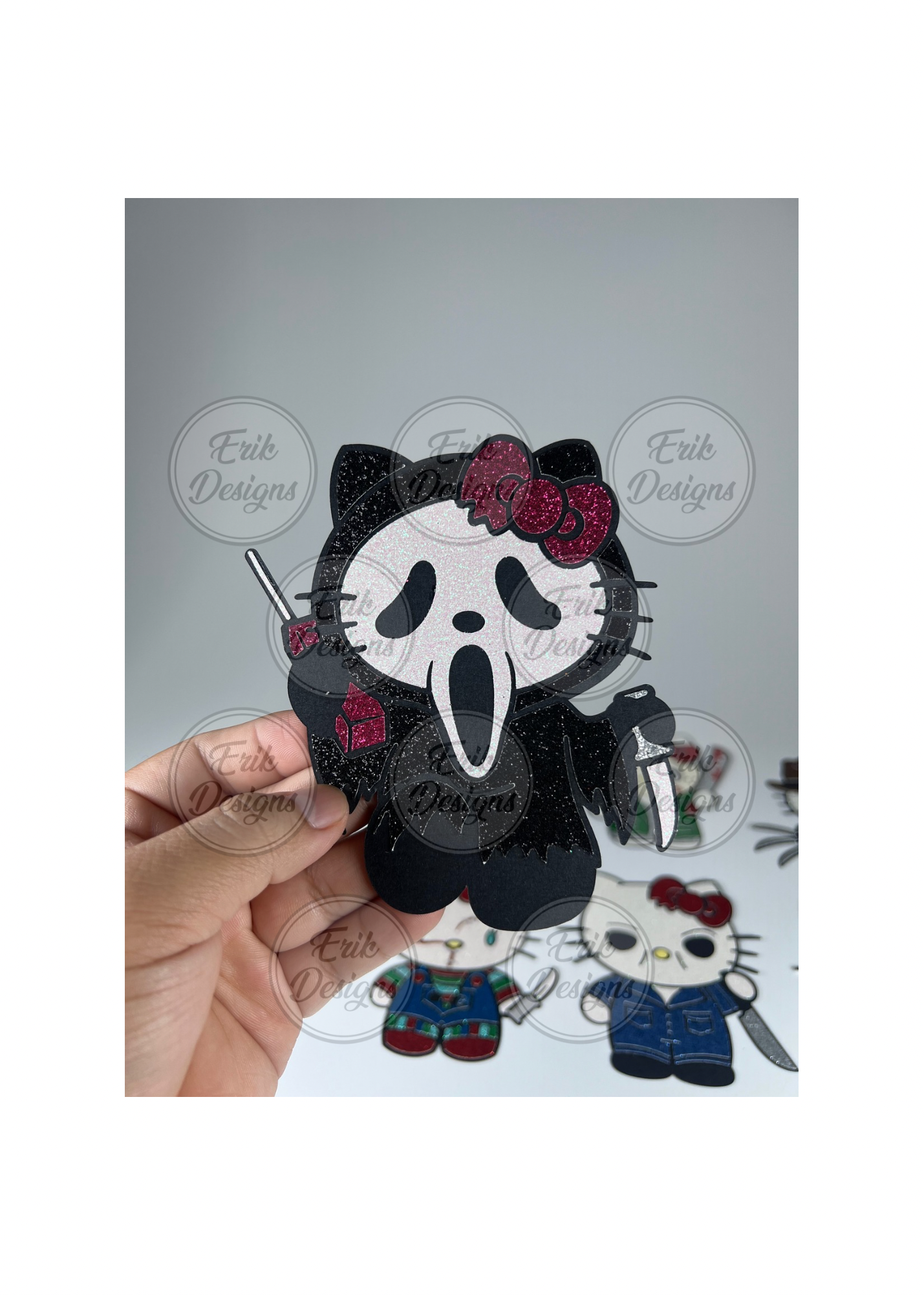 HK Scream Topper